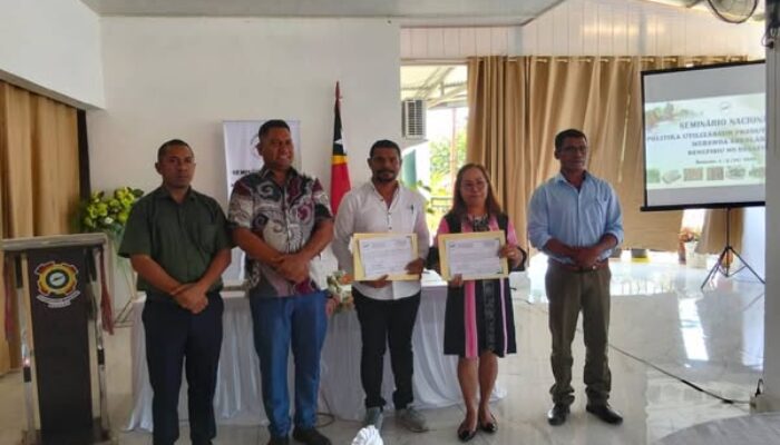 Magnífiku Prezidente IPB Partisipa Semináriu Nasional Kona-Bá Politika Utilizasaun Produtu Lokal Iha Merenda Eskolár Benefisiu No Dezafiu Durante Loron 3, Hahu Iha Loron 01 To’o Loron O3 Outubro 2025 Iha Munisipiu Baucau